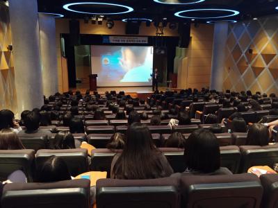 2018년 학교로 찾아가는 진로 특강(휘경여자고등학교) 이미지